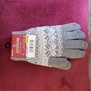 Winter gloves...Brand new, gray and cream, Brand Juncture